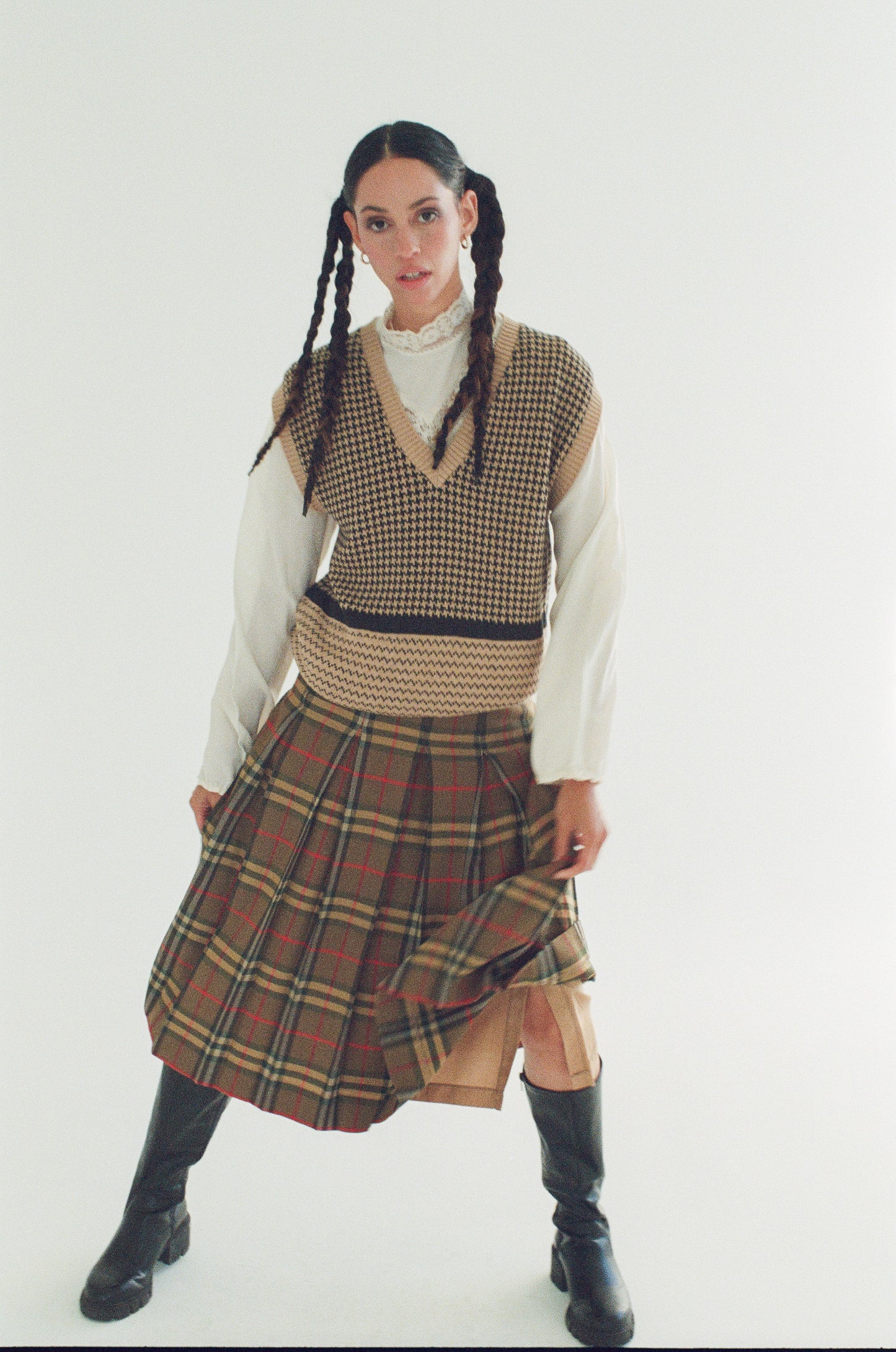 Est. 1970s Burberrys Pleated Skirt