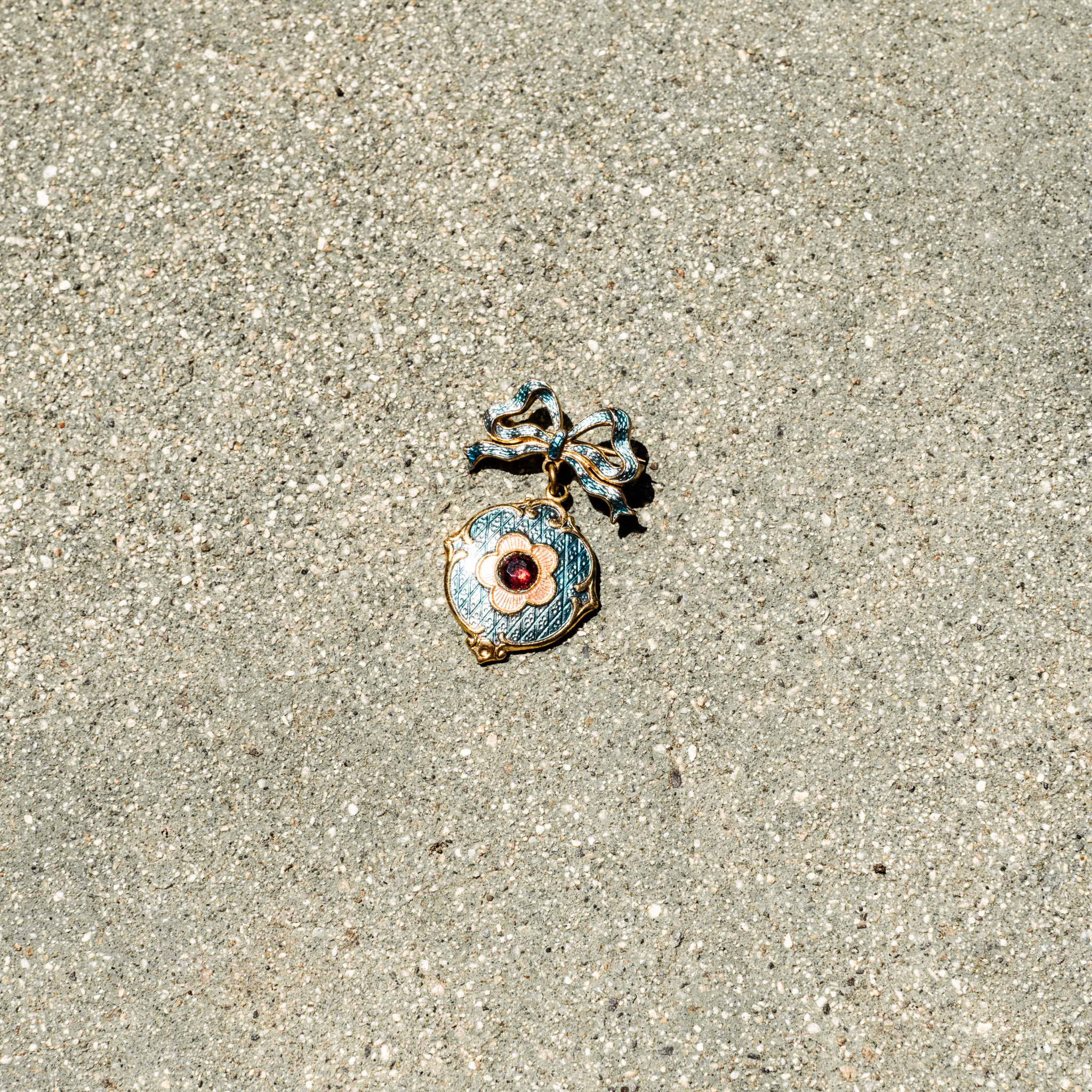 1930s Enamel Dangle Brooch