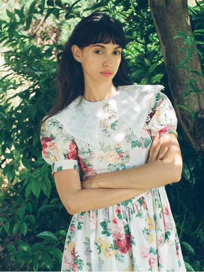 Early 1980s Floral Puffed Sleeved Jumbo-Collar Dress