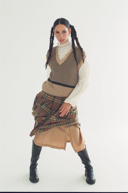 Est. 1970s Burberrys Pleated Skirt