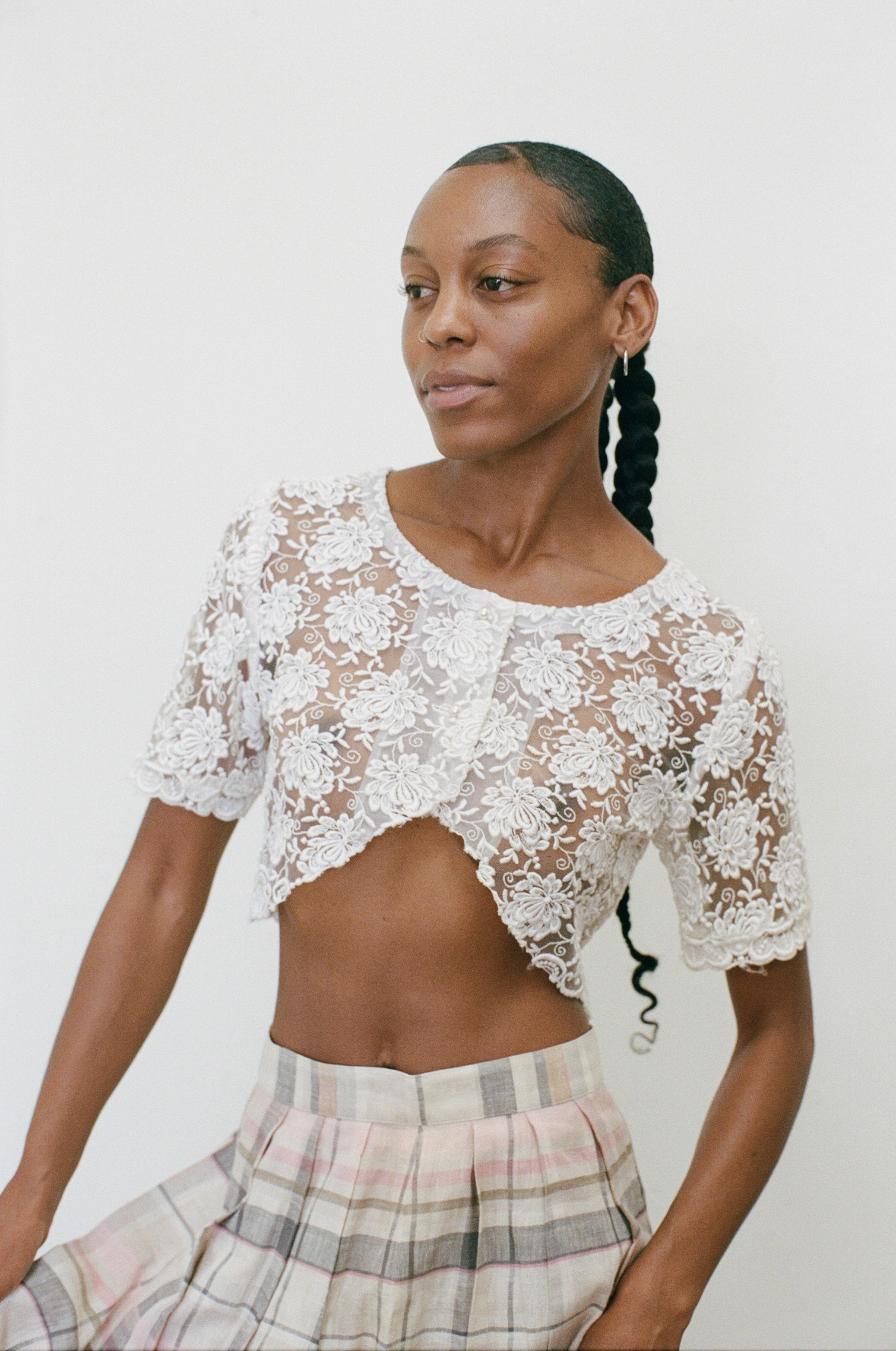 2000s Embroidered Lace Flower Blouse